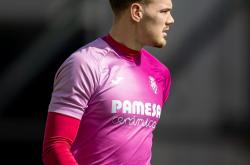 爱游戏官方入口-比利亚雷亚尔客场不敌，遭遇连败