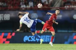 爱游戏活动-比赛中中场球员带队出奇制胜，善用战术