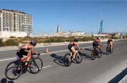 爱游戏培训-北美自行车选手斩获铁人三项铜牌