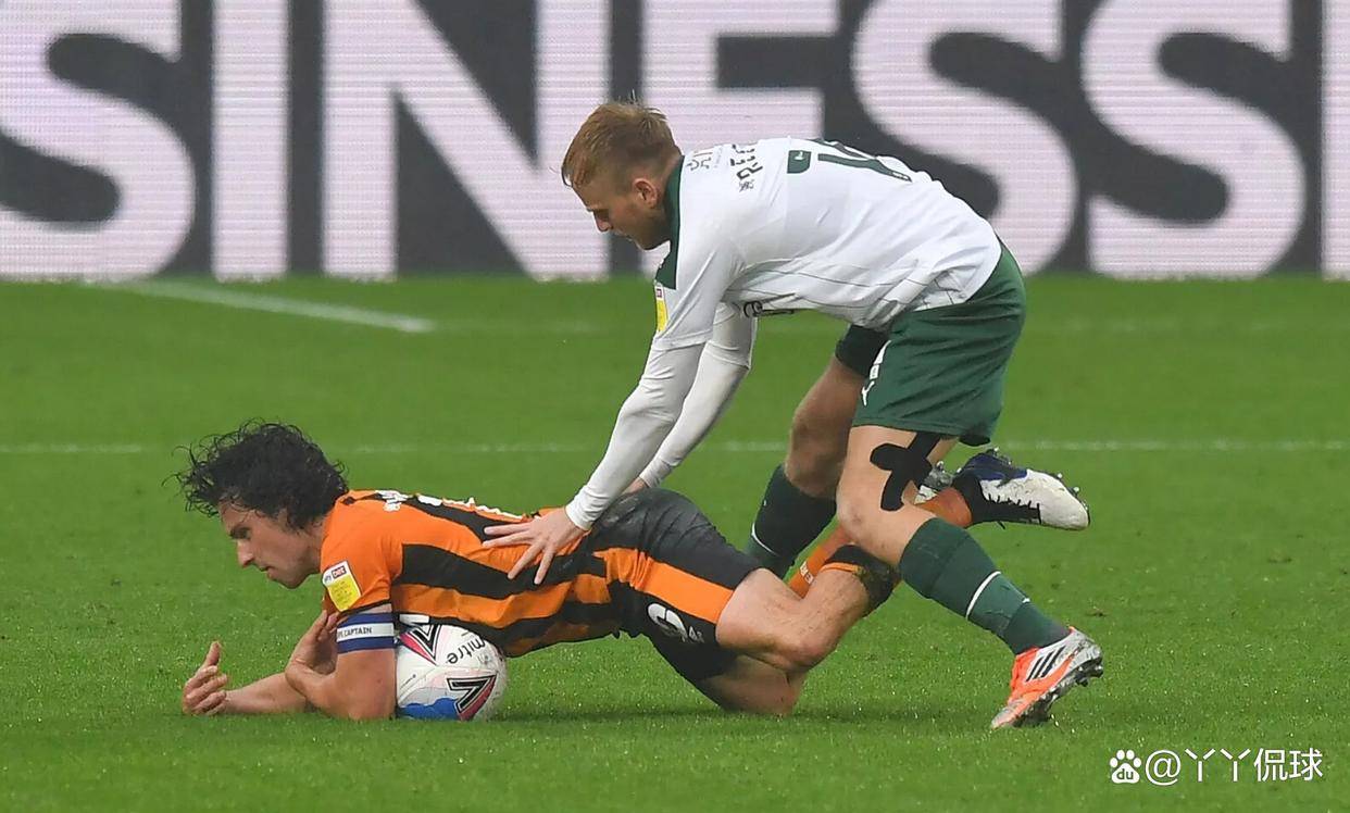 包含布莱克本客场0-1不敌赫尔城，保级形势日趋恶劣的词条