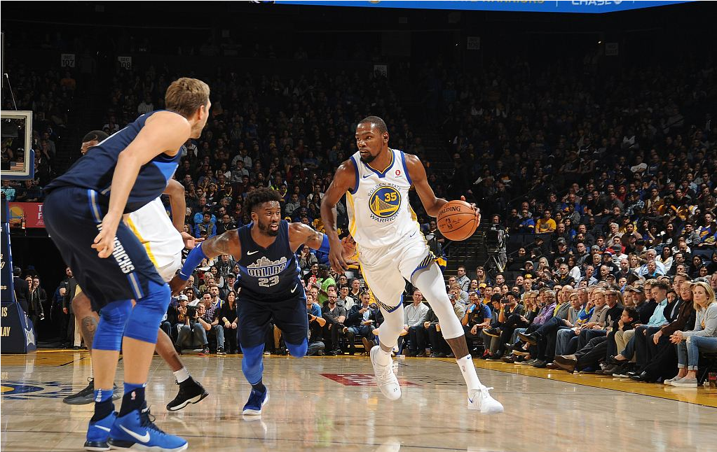 勇士客场负于小牛，陷入失败深渊迅速调整！