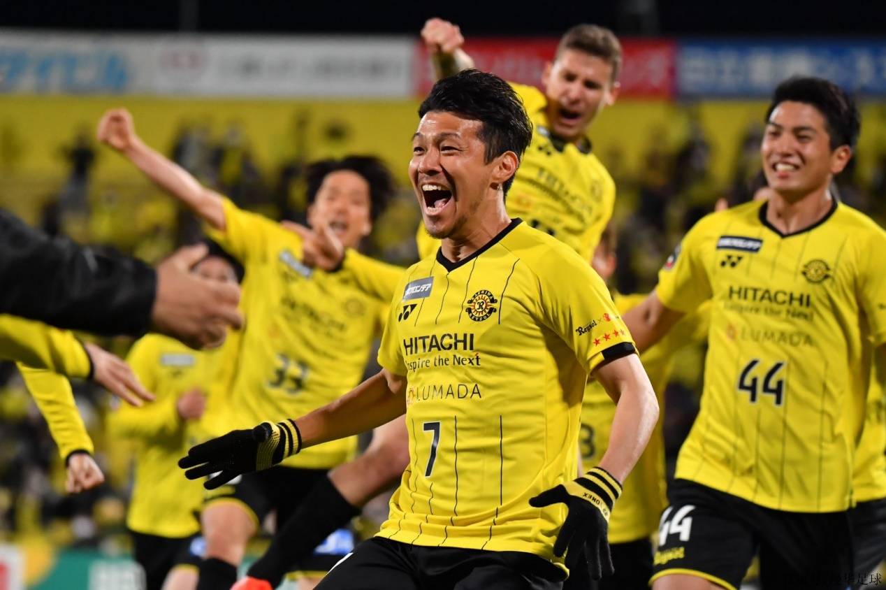 关于柏太阳神再冲一线,豪取一胜的信息 关于柏太阳神再冲一线,豪取一胜的信息