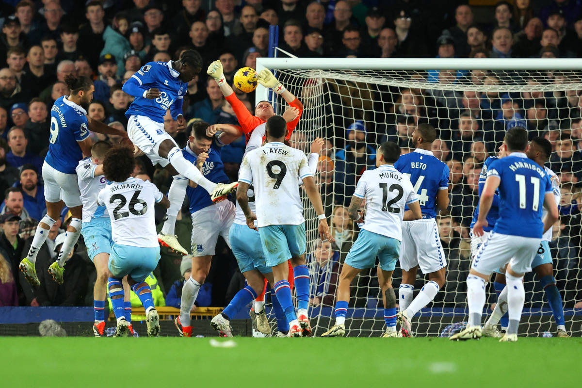 曼城大胜桑德兰，瓜迪奥拉战术变化获得肯定